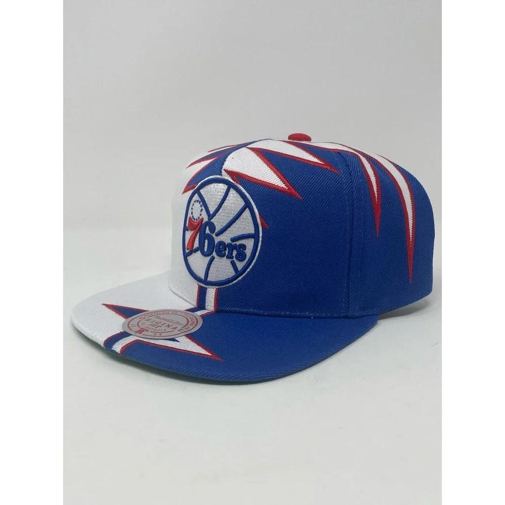 Philadelphia 76ers SnapBack Hat Mitchell &‎ Ness x Lids Shockwave Adjustable Cap